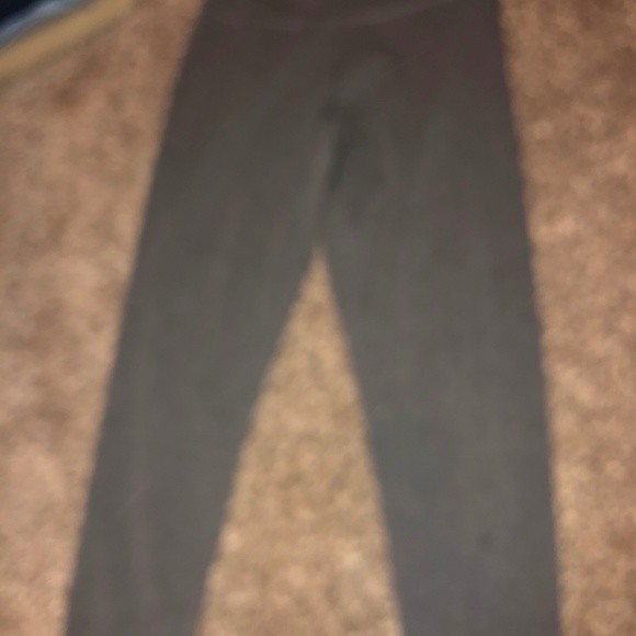 2 American Eagle leggings - Picture 3 of 4